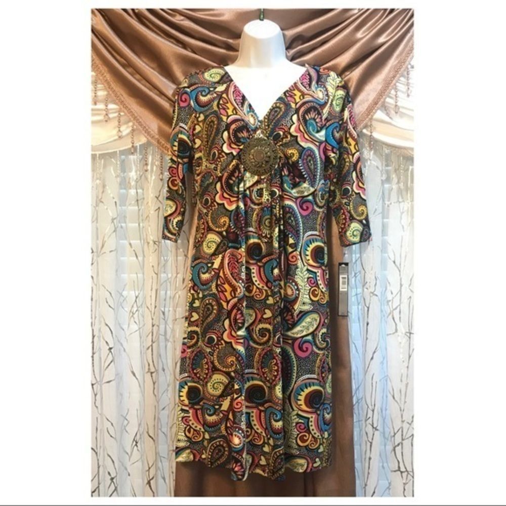 Size 8 Voir Voir Printed Paisley Shift Dress